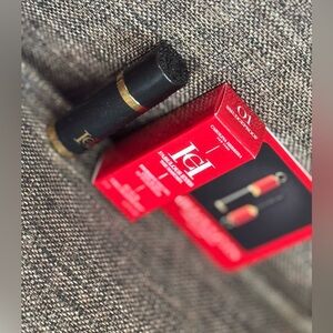 Smudgeproof Carolina Herrera Fabulous Eyes Black Mascara01 Travel Size 2ml